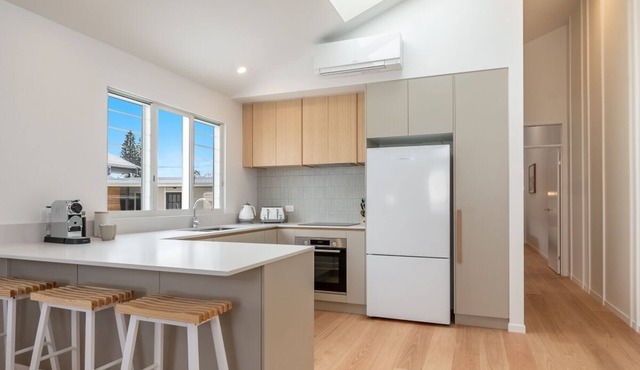 22 North & South - Two modern duplexes in a prime location close to the beach