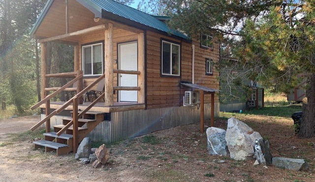 #22 Tranquil Pines Horse Friendly Tiny House