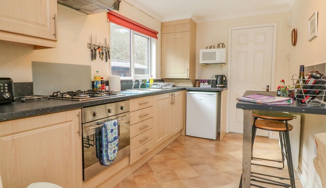 22 TWO LITTLE DUCKS, pet friendly in Lynton