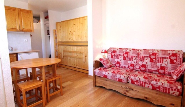 220m from ski slopes, 3rd floor, tv, ski locker, 22m², Alpe d'Huez
