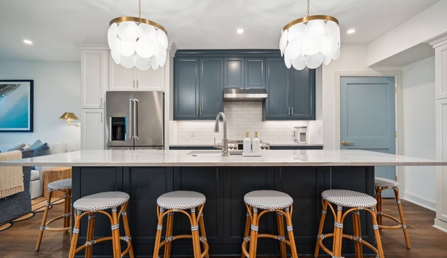 2271 Shipwatch- Remodeled OCEANFRONT Exceptional BEACH VIEW 2BR/2BA Luxury Villa