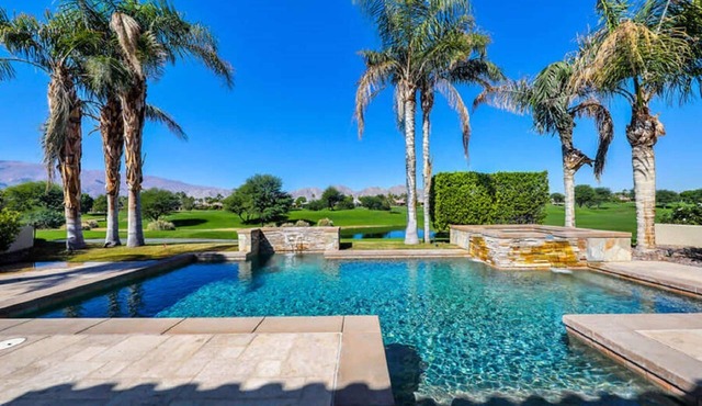 227LQ PGA WEST 9TH FAIRWAY OF THE WEISKOPF PRIVATE 3 BEDROOM 3.5 HOME AMAZING MOUNTAIN VIEWS
