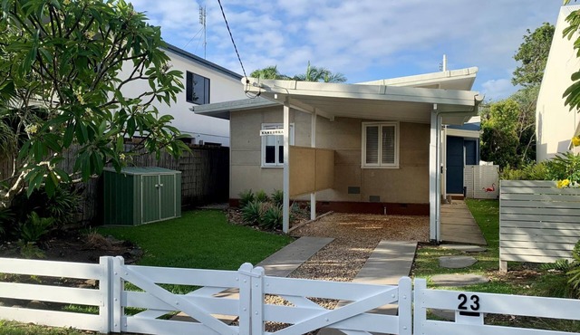 23 Bryce St Moffat Beach, QLD