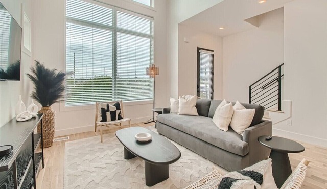 23- Sleek Modern Home- The Music City Collection