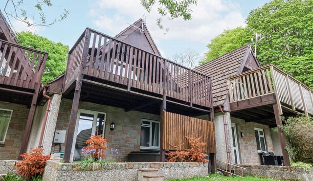 23 VALLEY LODGE, pet friendly, with pool in Gunnislake