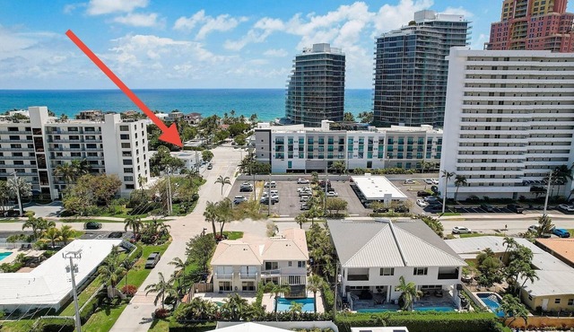 2301/U1-Comfy-Beachfront-Central-1-bedroom-apartment-with-AC-in-Fort-Lauderdale