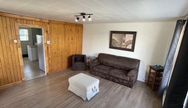2306 Chemin du Fleuve - 3 & 1/2