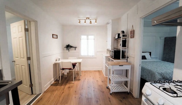 2336B - Lovely Backyard Studio near UC Berkeley