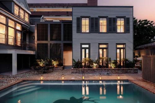24 bedroom Boutique Hotel Buyout Private Pool
