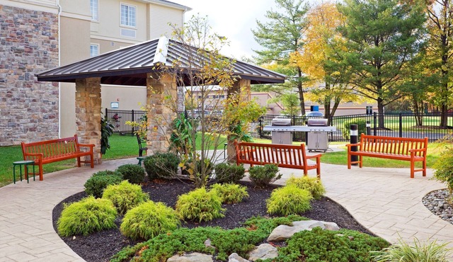 24 Hour Business Center + Fitness Center | Short Drive to City Center Philadelphia