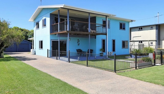 24 Lihs Street Elliott Heads