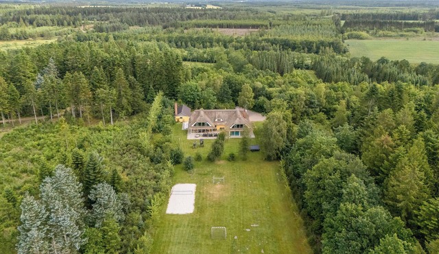 24 person pool house with activity room and 8 bedrooms.