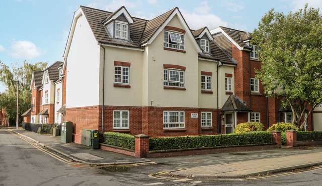 24 WILMSLOW COURT, pet friendly in Wilmslow