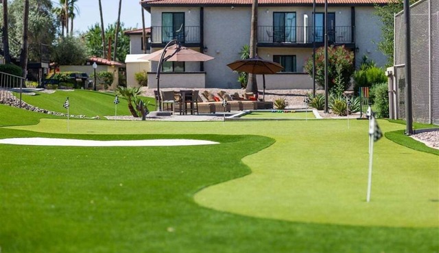 244 Fully Furnished 1BR Suite-Pet Friendly!