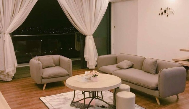 25 degrees Vivacity Megamall Kuching