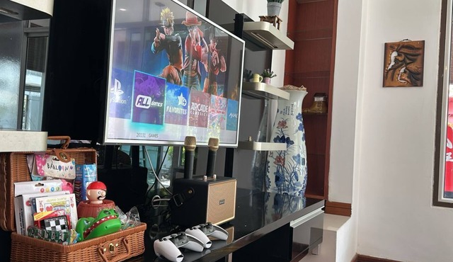 25 Guest Batu Ferringhi Miami Villa Bali style