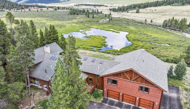 25 Minutes to Breck with Space, Privacy, Game Room