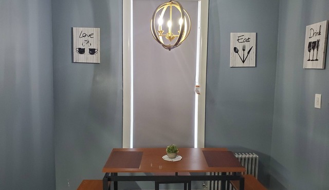 25 Minutes to downtown Manhattan and 2 minutes walk to train station