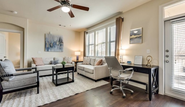 25% OFF 3BD Pool Kessler Park Dallas DAL212