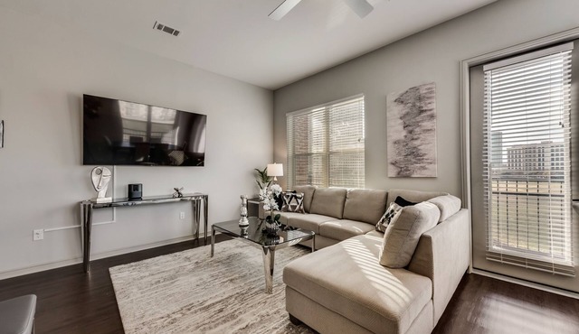 25% OFF LC058-3 - 3BD Pool, Lakeview, HWY348 - Las Colinas