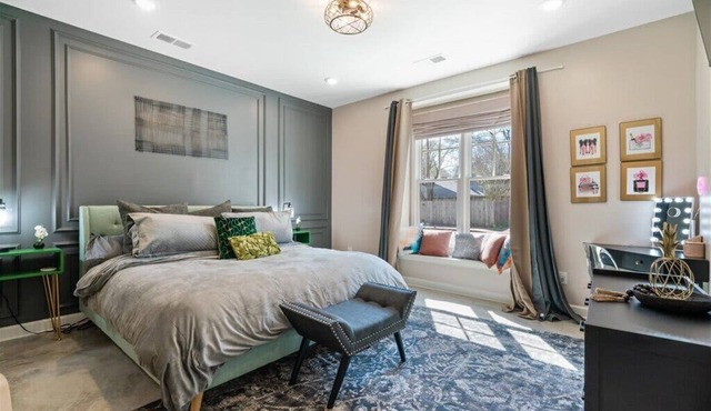 25% Off New Lux Home + Mini Pool & Game Room
