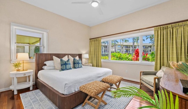 25% OFF Oceanfront Turtle Bay 3BR Villa with Pool & Tub – Steps to the Beach