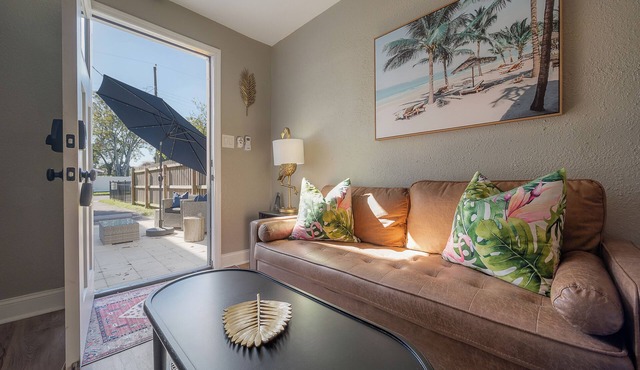 2501 W North B St, Unit 8