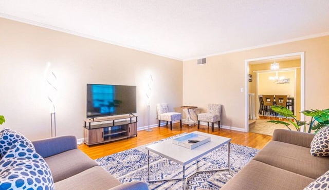 2509 Vista Dr (HSV) MTR 30 · *Deer Crossing* Rec Room/3100 Sq Ft/5 Bedroom Home