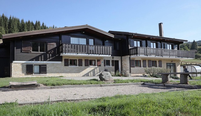 250m2 Grand Chalet 12/14 pers. Pool Sauna Jacuzzi rates "ALL INCLUSIVE"