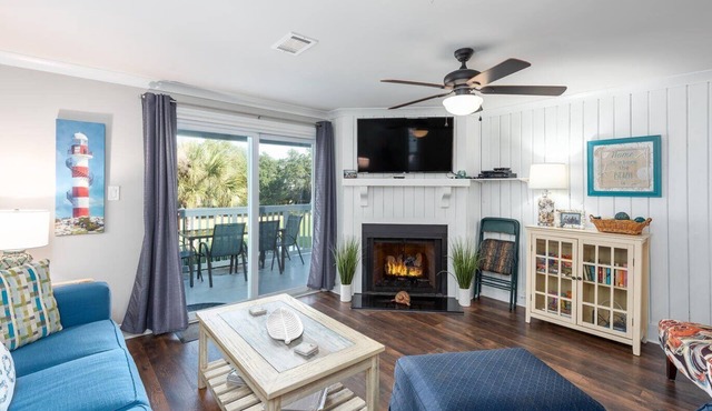 256 Driftwood:Beautiful 2nd Floor Villa;Golf Course Views;Beach Cabana Included: Dogs Welcome