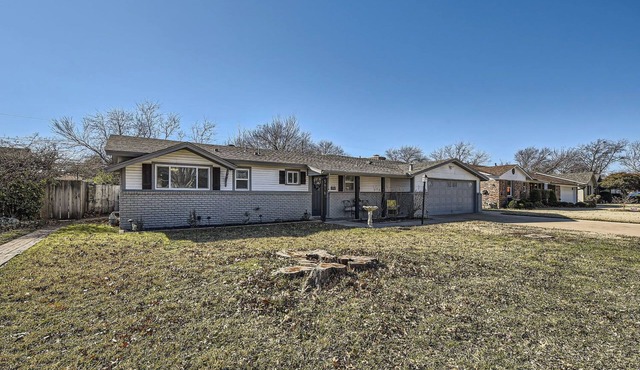 25min from Ft. Worth Stock Show & Rodeo, area attractions