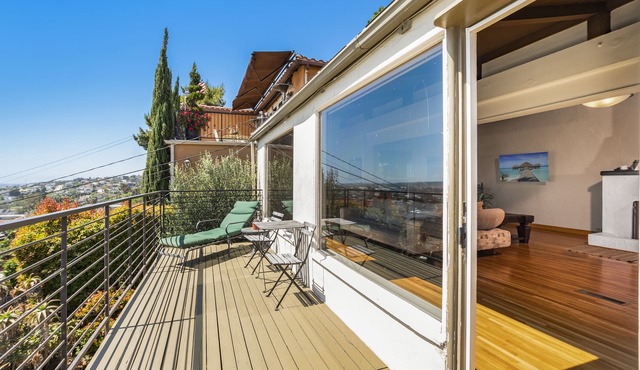 ☀️26’ SunDeck w/Ocean VIEWS SUNSETS! - Fast Wifi