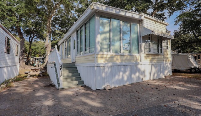 2618 Block 2 - Sleeps 6