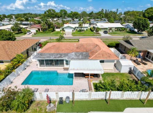 2631 Cedarglen Drive