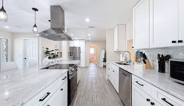 2631 Cedarglen Drive