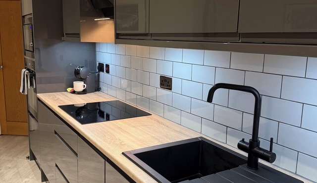 267 | Stylish 2-Bed Apartment