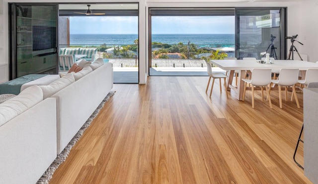 26B Seaview - Overlooking the ocean