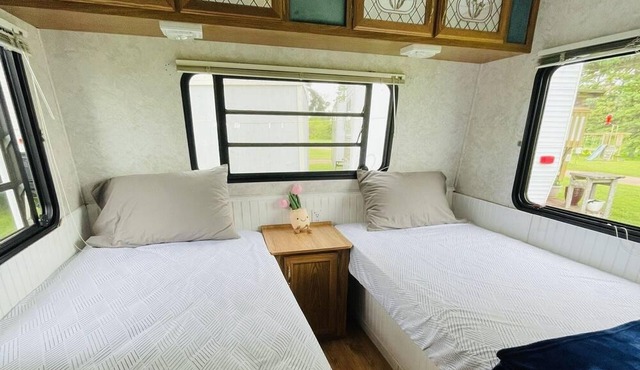 27’ cozy trailer in a serene campground with breathtaking south shore of PEI