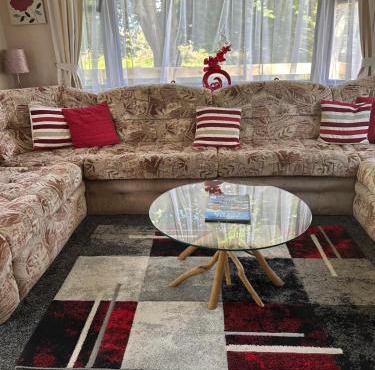 27 Glenfinart Caravan Park