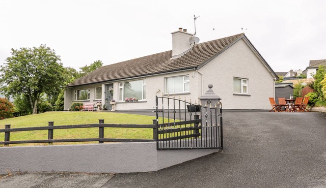 27 PINEWOOD HILL, pet friendly in Warrenpoint, Northern Ireland