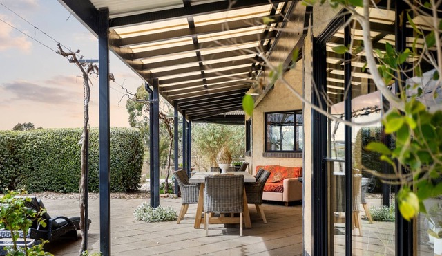 275 Zig Zag - Stunning country property with amazing views