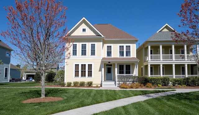 27531 S Nicklaus Ave - Four bedroom home in the amenity filled Peninsula!