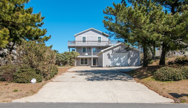 2875 - MOJO'S, Beautiful oceanfront home to spot dolphins and see crashing waves