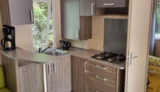 28m² Mobile Home with Terrace, 3 Bedrooms for 6 People