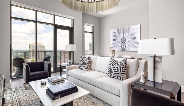 28th Floor - Sunrise Serenity Penthouse