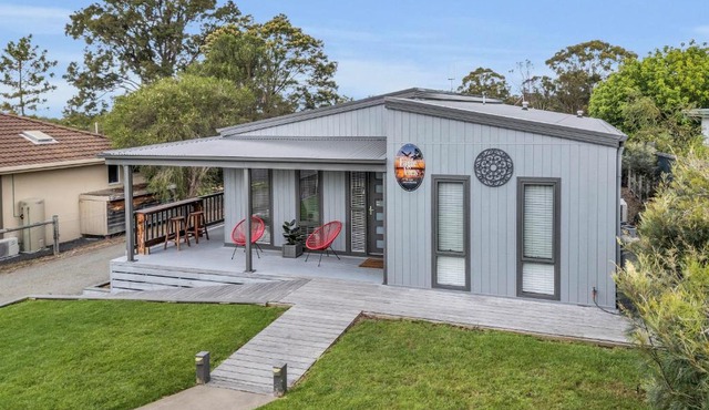 29 Mirrabooka Road, Mallacoota - Eagle View House