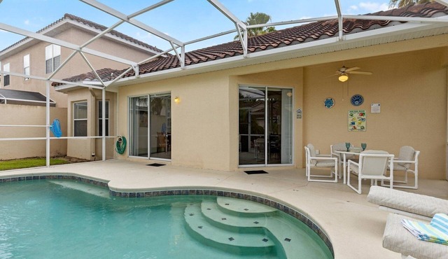 293- Fabulous 3 Bed Villa with Private Oversized Pool and Games Room Near Disney