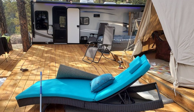 29ft Alpha Wolf RV PLUS Sibley double bell tent COMBO! @EvansCliff, Hot Tub!