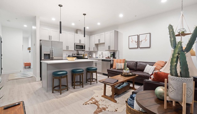 2B/2B Desert Oasis Hideaway minutes to downtown Boise and Boise River Greenbelt