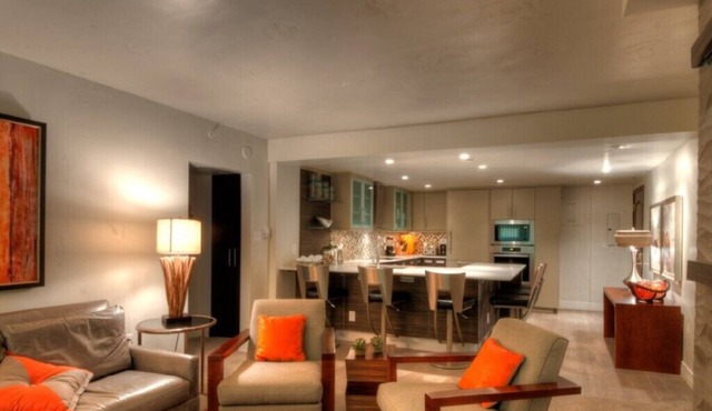 2b/2b Luxury Condo in Vail Village with Incredible Views!